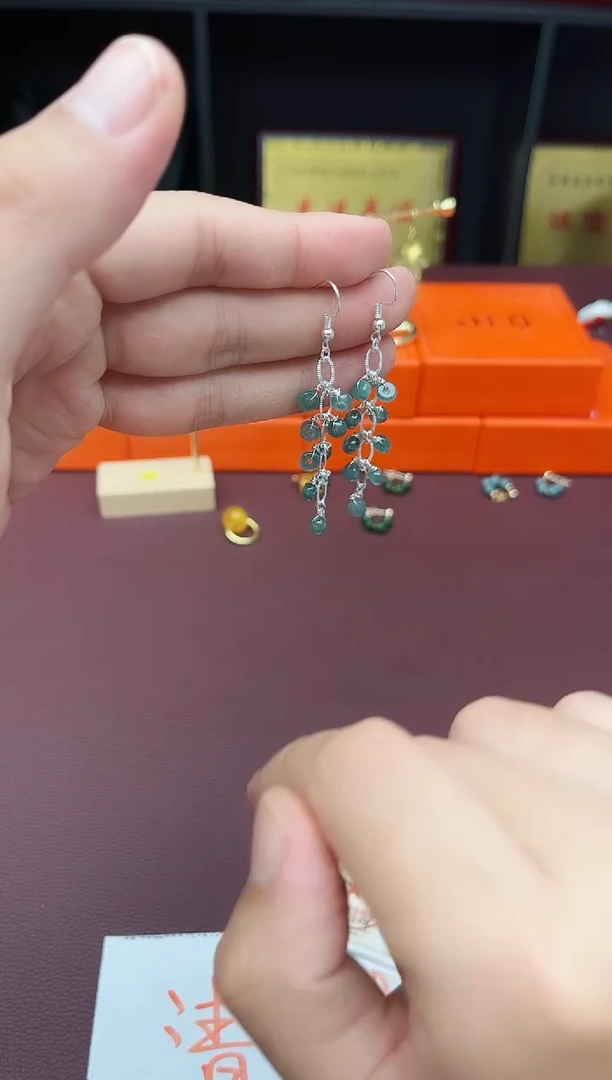 翡翠银S925镶嵌耳饰911000