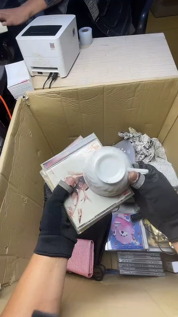 J**明二手商品不退不换