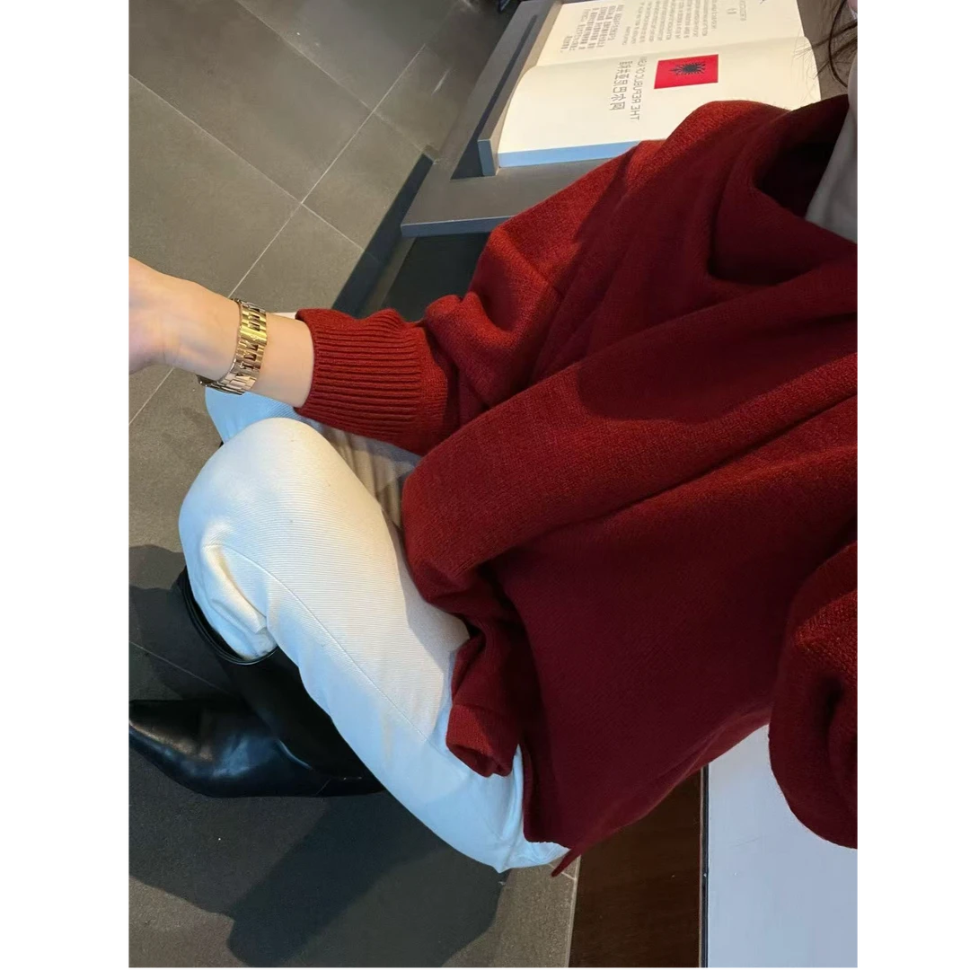 【梓铭】3203~红红火火过新年～设计感自带围巾针织红色毛衣女冬