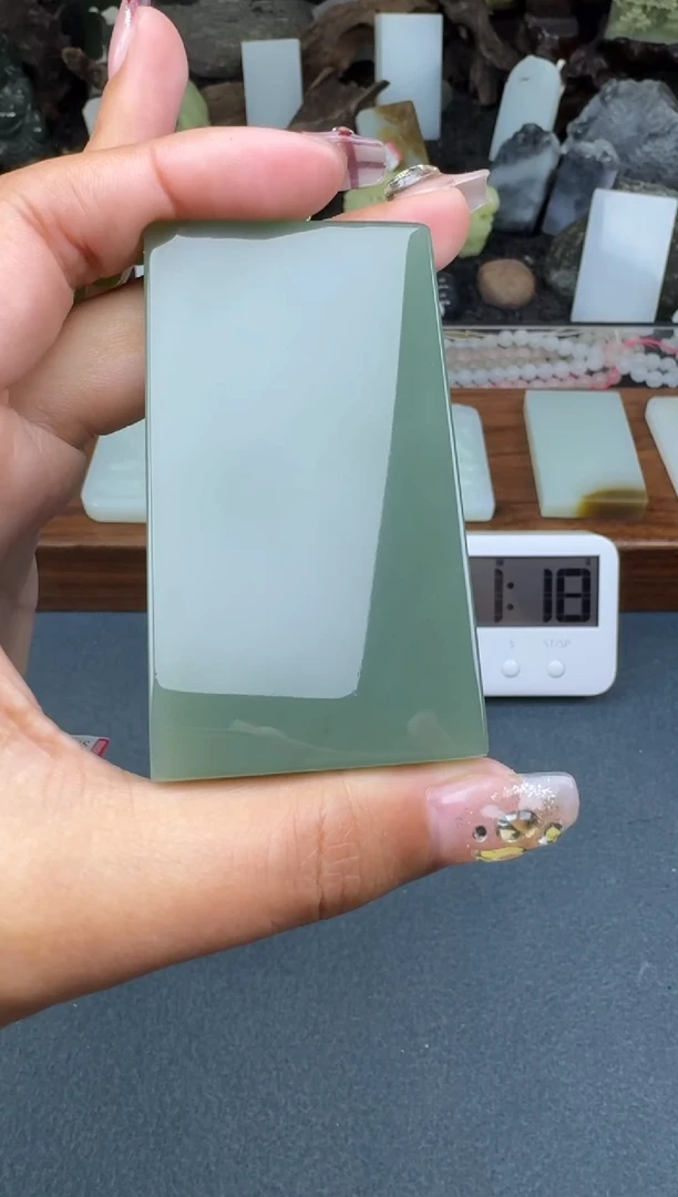 【闪购商品】和田玉颈饰未镶嵌菲菲