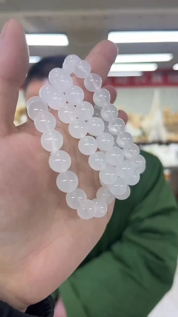 【闪购商品】水晶手链未镶嵌天然奶白晶手串多样性发一10mm