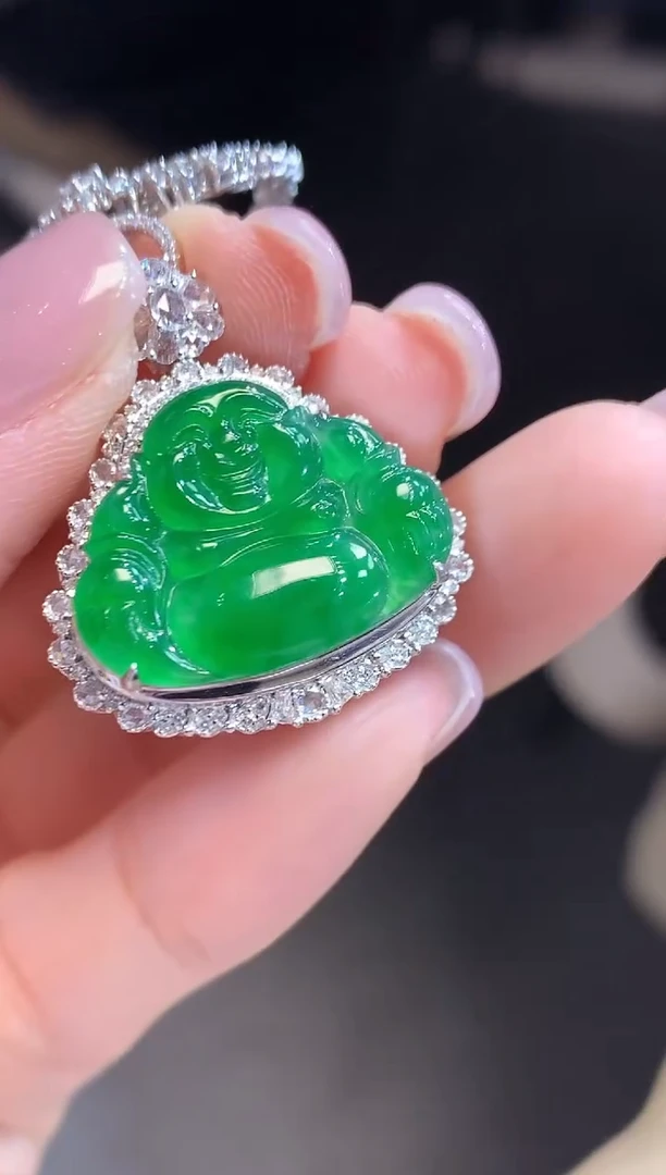 【闪购商品】翡翠吊坠(不含链)18K金镶嵌C34