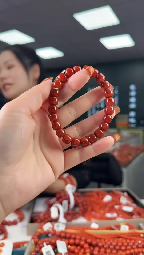 未镶嵌珠串南红玛瑙多样发其一/9/HS259002250