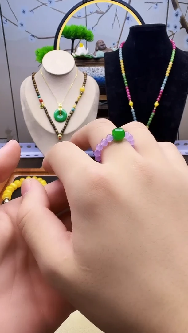 翡翠戒指未镶嵌J02