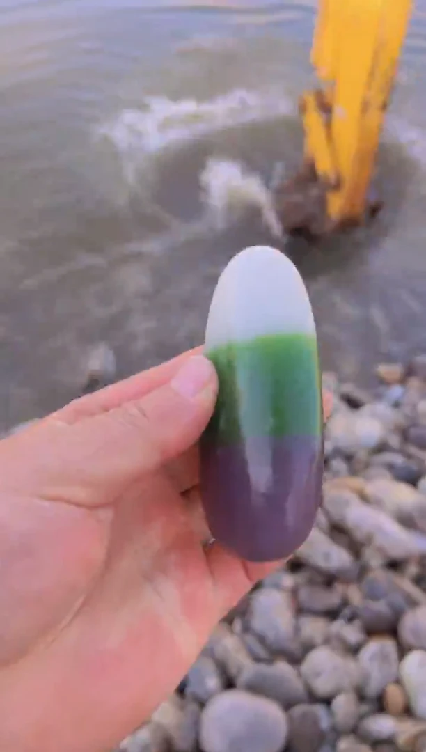 未镶嵌和田玉把件99