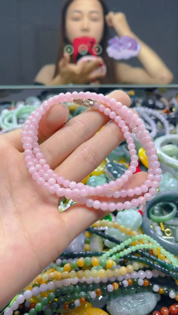 颈饰未镶嵌翡翠4MM/T/翡翠A货，一件也是批发价