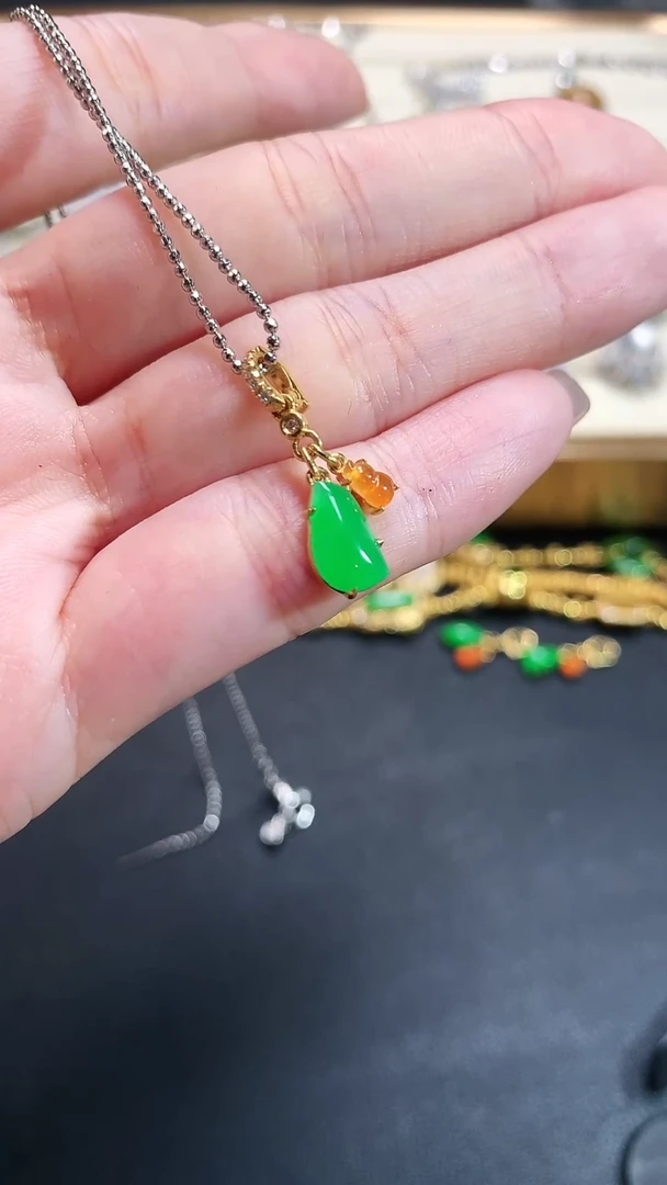 翡翠18K金镶嵌吊坠(不含链)|3980+0