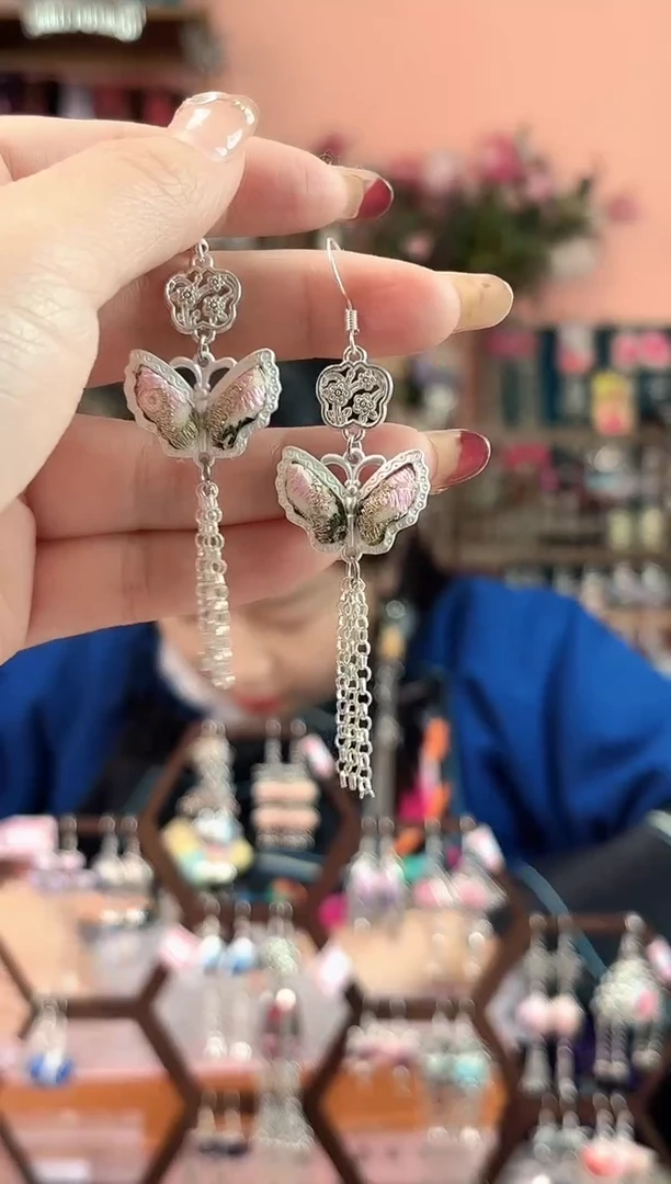 艺枝独绣手工饰品161