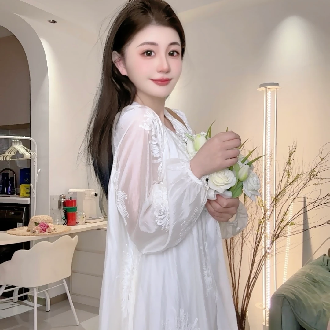 天 丝法式刺绣小众设计感气质连衣裙春季新款提花长裙