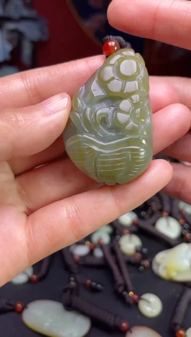 颈饰未镶嵌和田玉123