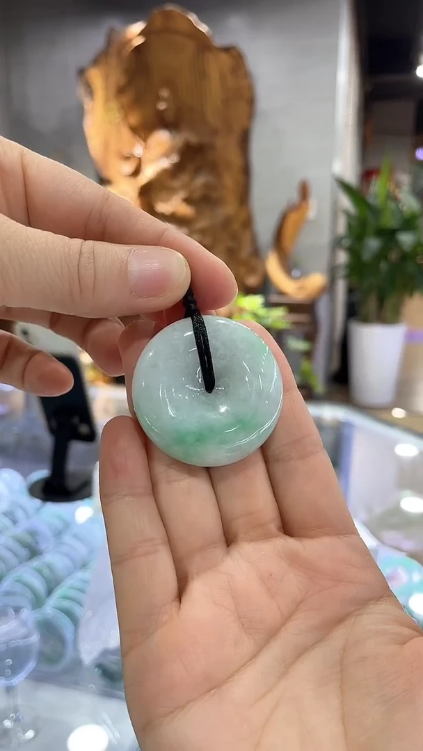 吊坠(不含链)未镶嵌翡翠32