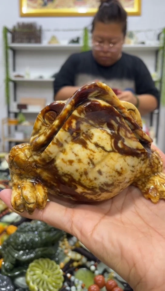 未镶嵌岫玉摆件