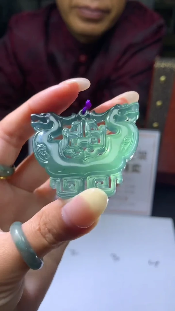 【闪购商品】定制翡翠未镶嵌不退不换CMH1件-A