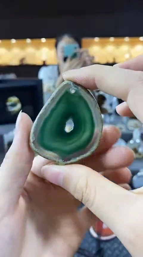 未镶嵌颈饰玛瑙/玉髓紫*玛瑙