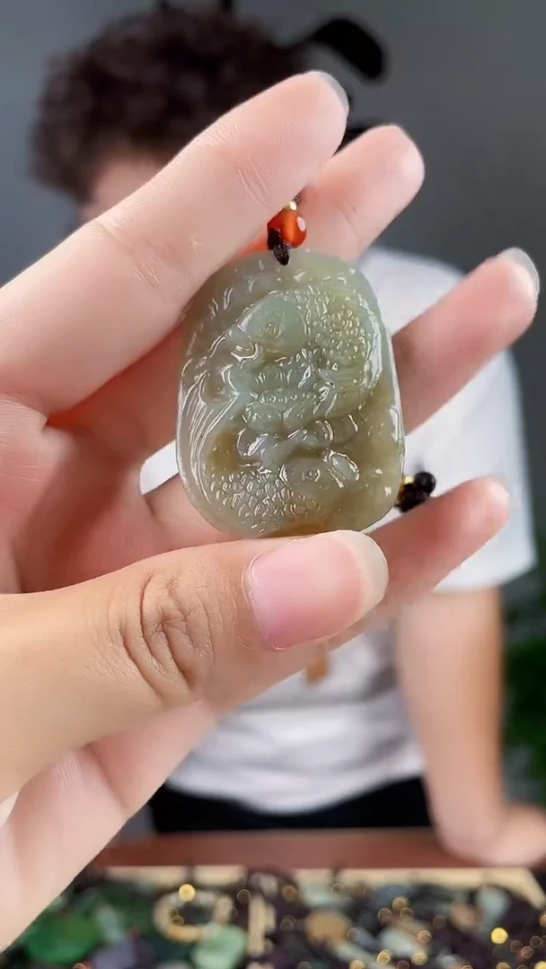 和田玉未镶嵌颈饰拍一发一，多样性发货