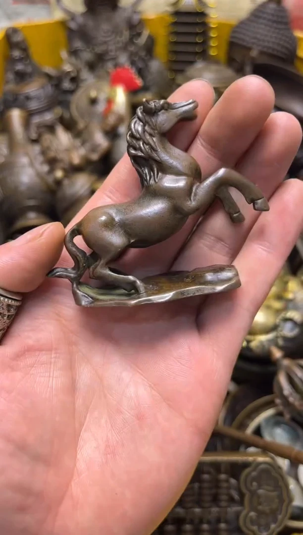 精美铜器，点击下单