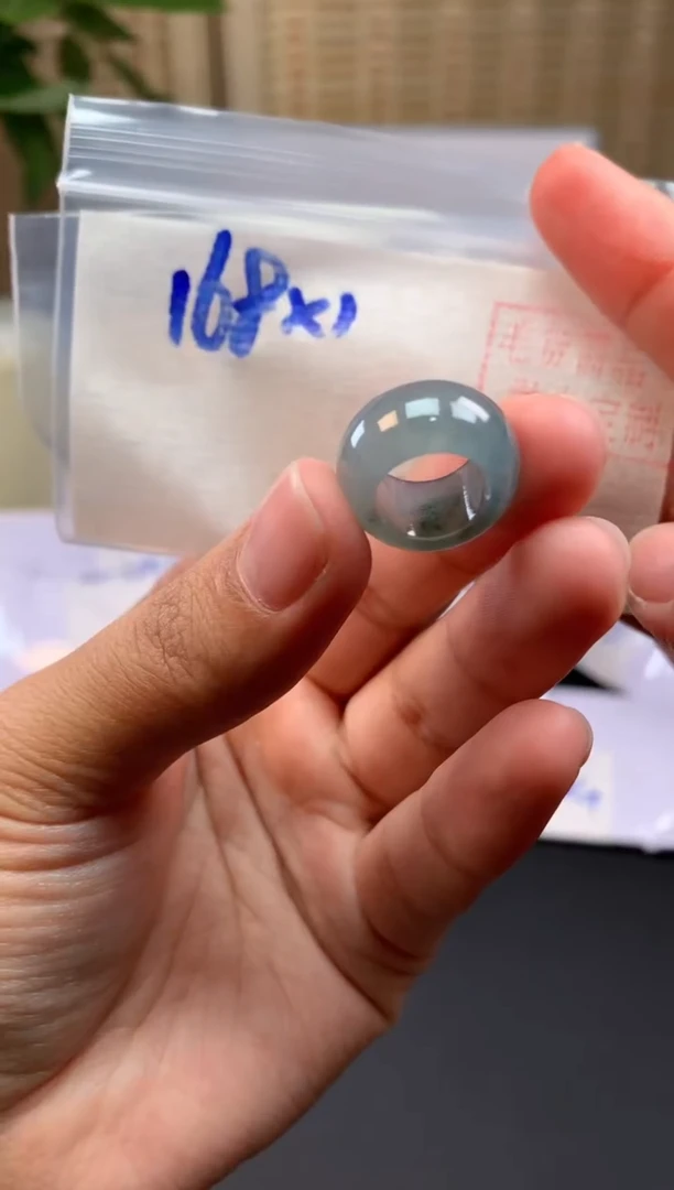 【闪购商品】定制翡翠未镶嵌甜甜圈#168-毛货需精细抛光