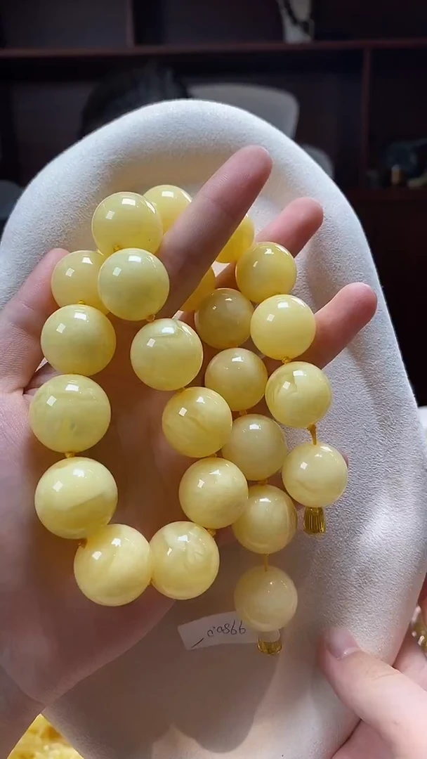 琥珀颈饰未镶嵌项链