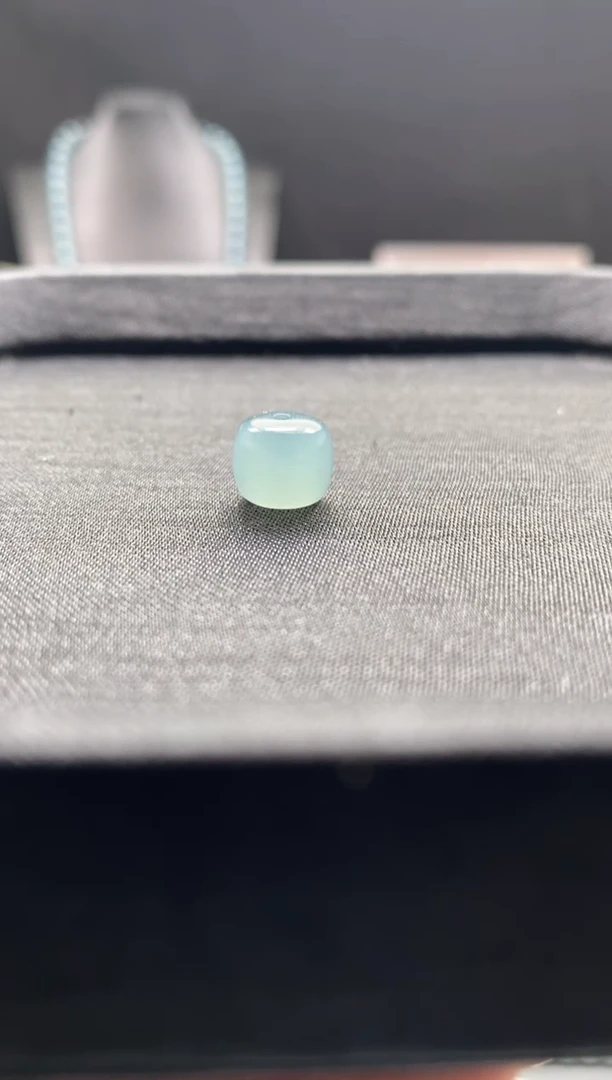 未镶嵌手链翡翠散珠卡9+MM左右老型珠