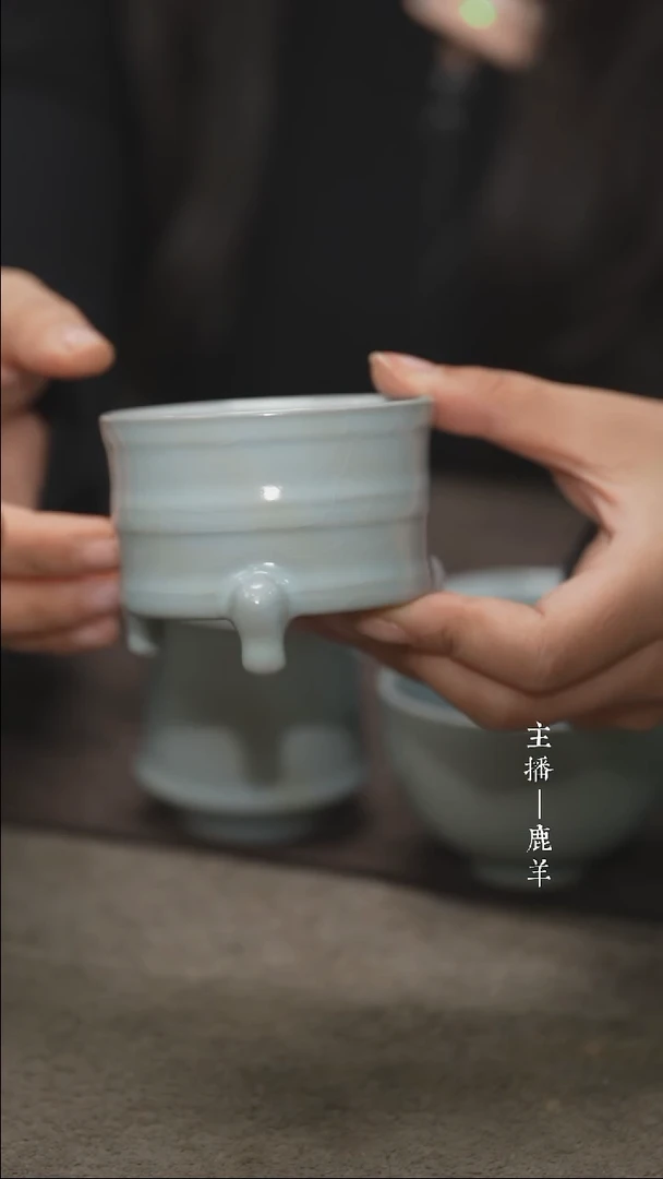 朱钰峰三足杯——羊眉