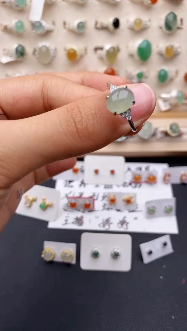 【闪购商品】翡翠戒指银S925镶嵌缅甸翡翠