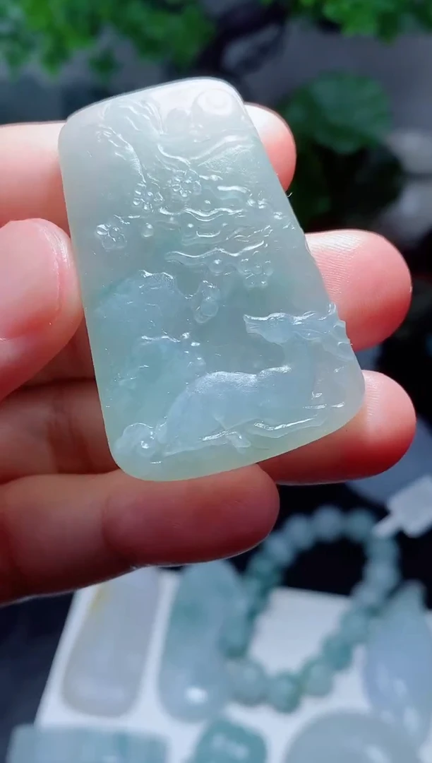 未镶嵌定制翡翠毛货