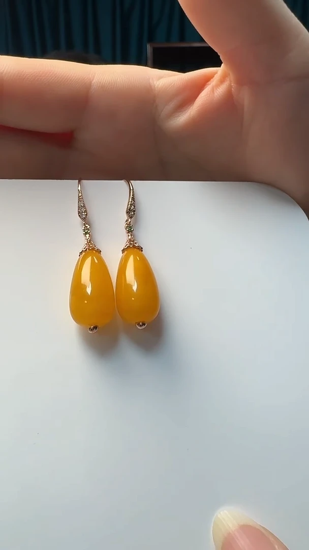 未镶嵌琥珀耳饰蜜蜡桶珠耳坠