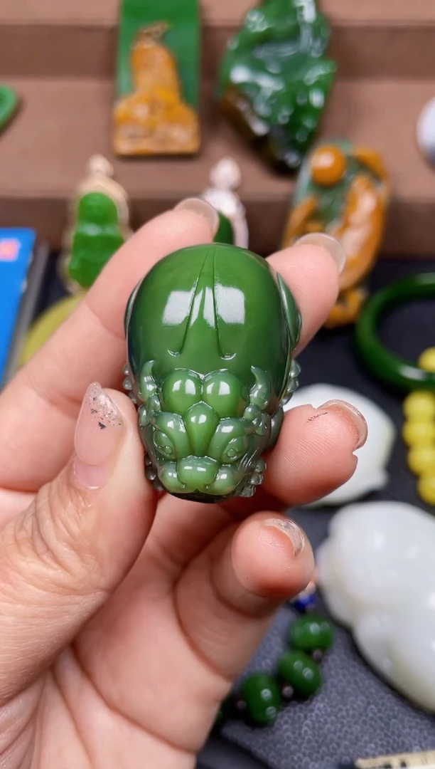 颈饰未镶嵌和田玉F89