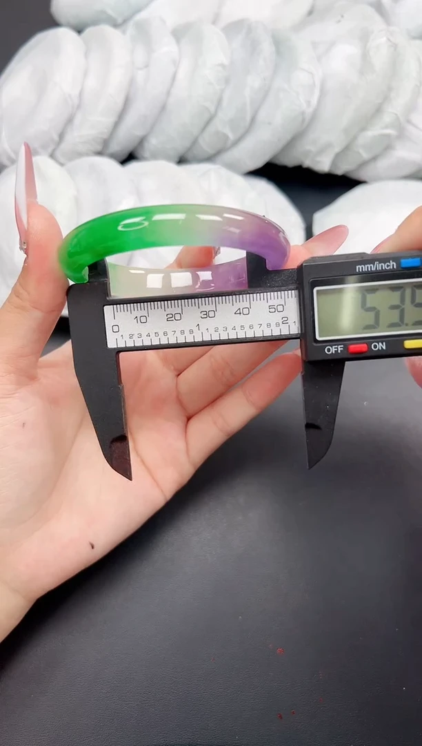 精品手镯，一物一拍J-068