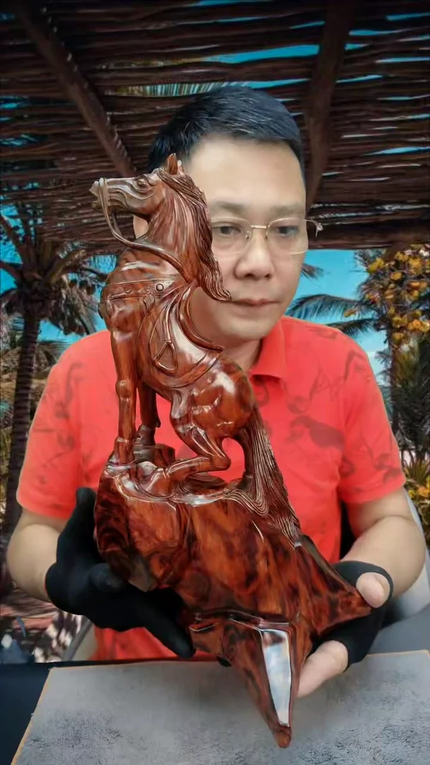 把件黄花梨/降香黄檀海海黄野生油梨中性料马摆件