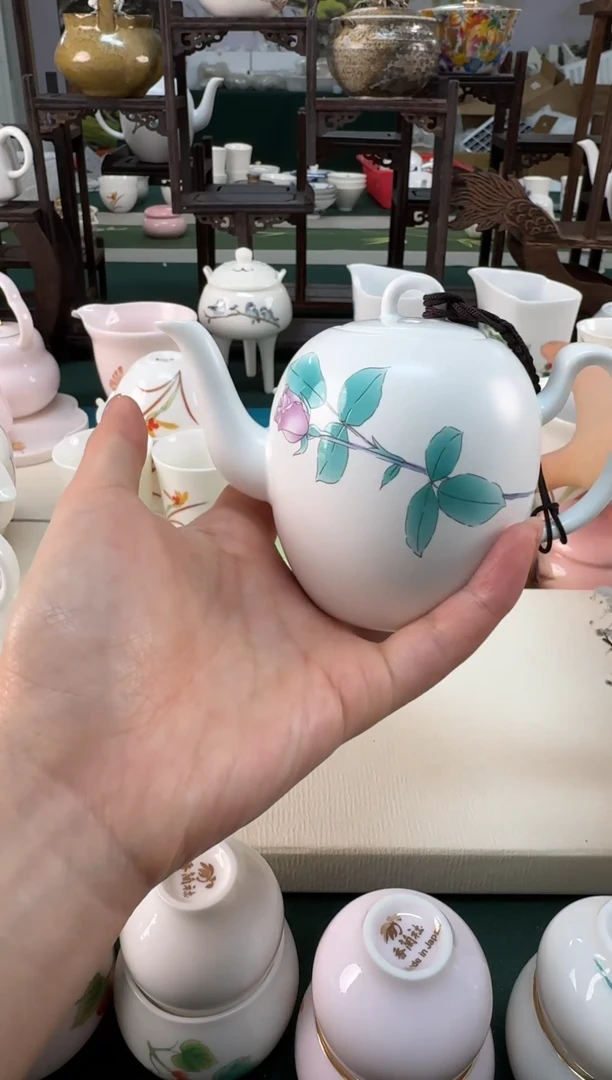 【闪购商品】瓷器 ······.......
