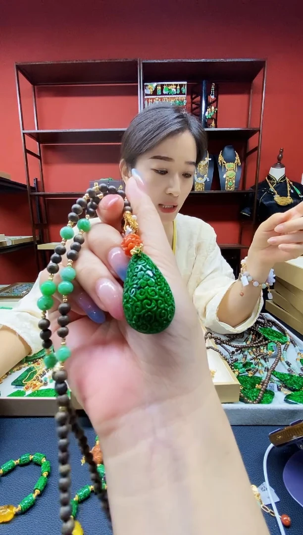 颈饰未镶嵌翡翠翡翠吊坠