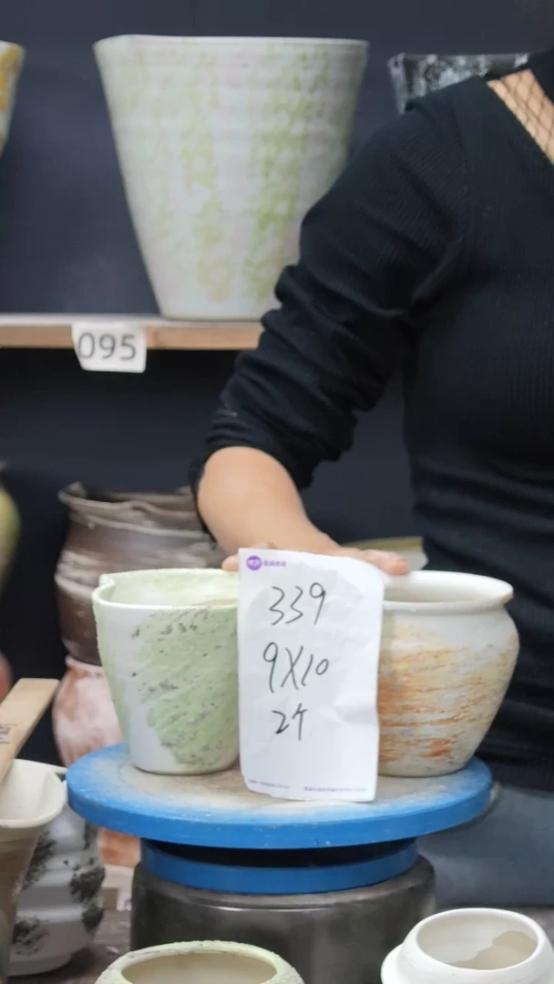 江西景德镇花盆微瑕339