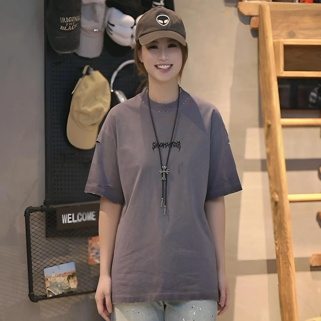 Lahamo/癞蛤蟆潮牌洗水复古破洞高密针织宽松印花百搭男女短袖921