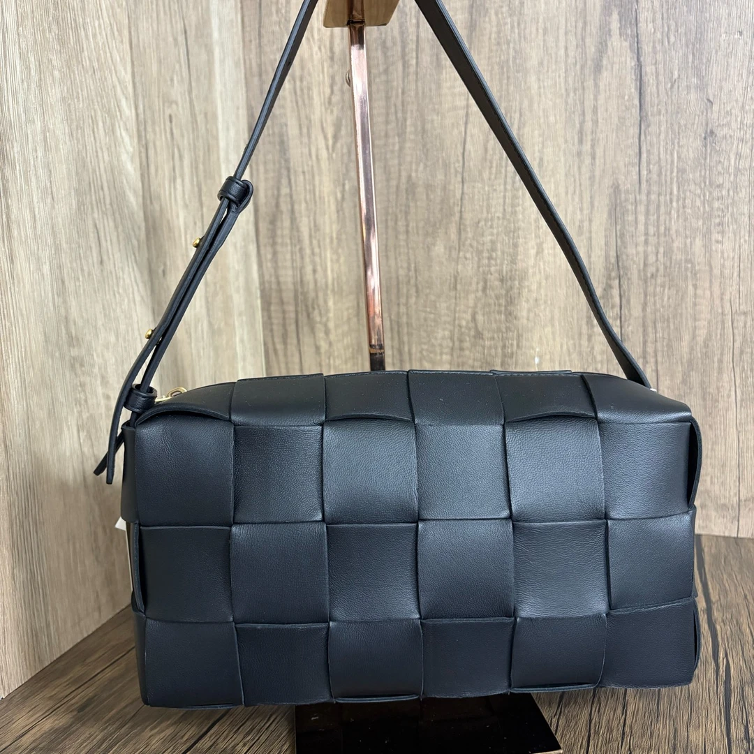 95新 BOTTEGA VENETA/葆蝶家 /KIKI/单肩包/16379356