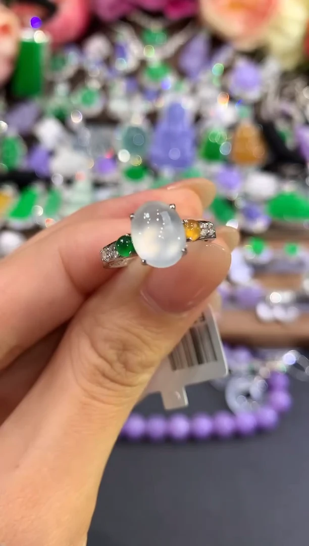 18K金镶嵌戒指翡翠w12