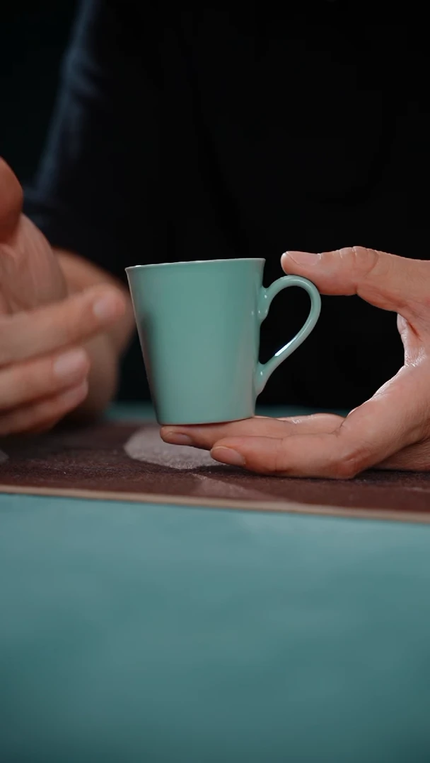 10-4带把小咖啡杯（无底款 不完美）