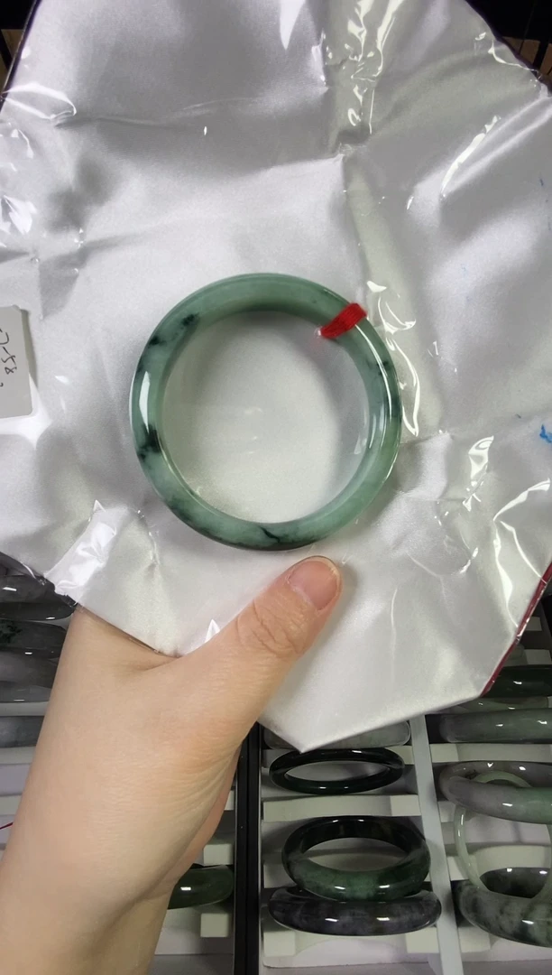 未镶嵌手镯翡翠58