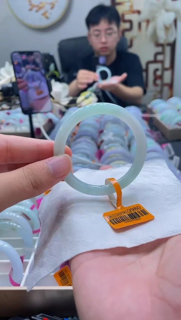 未镶嵌手镯翡翠210-53