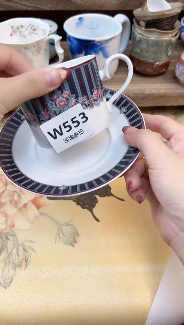 瓷片小**?   553