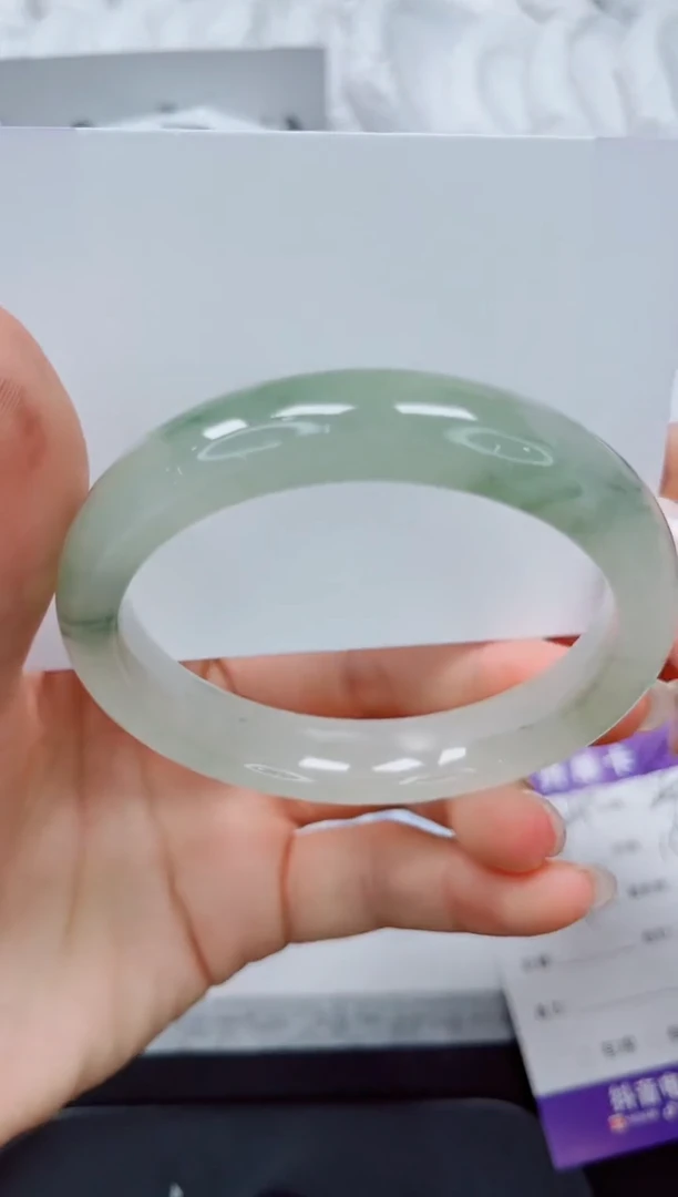 石英质玉手镯未镶嵌239-58.3