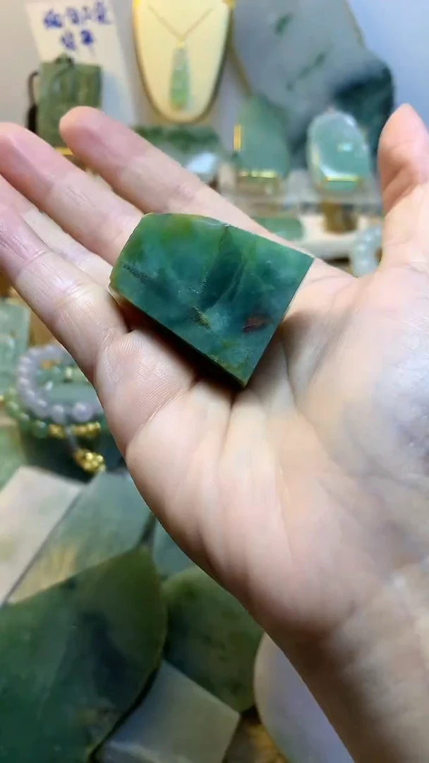 未镶嵌挂件翡翠无**刚 缅甸A货翡翠，没有运费险