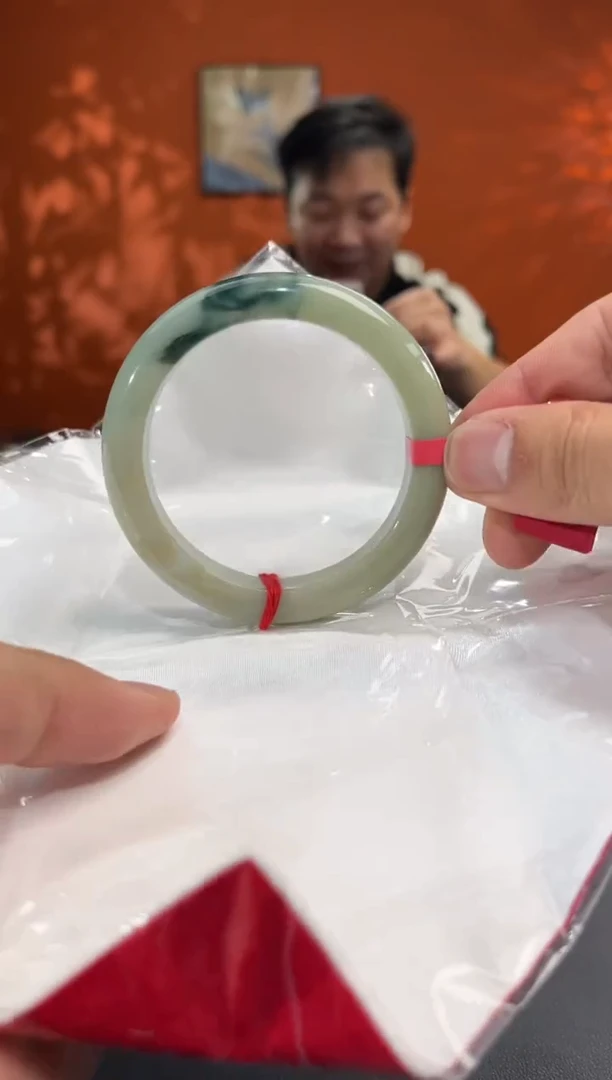 未镶嵌手镯翡翠5        圈口55