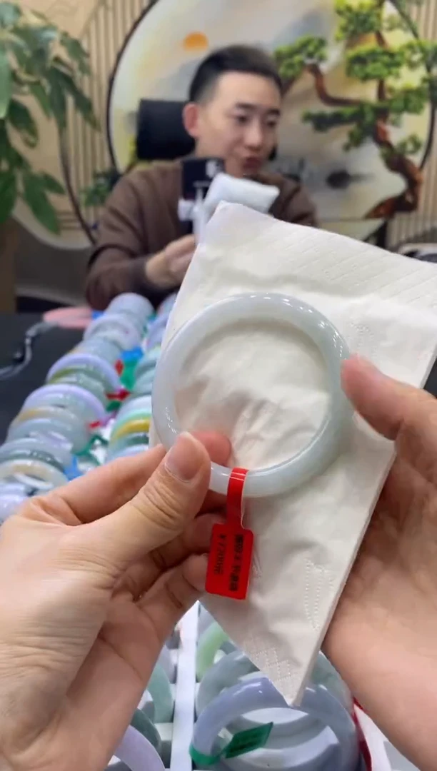 未镶嵌手镯翡翠6720