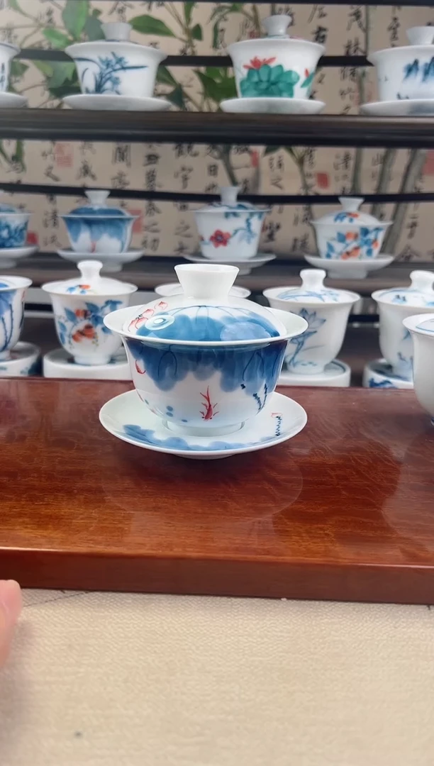 微瑕线条莲180ml三才盖碗