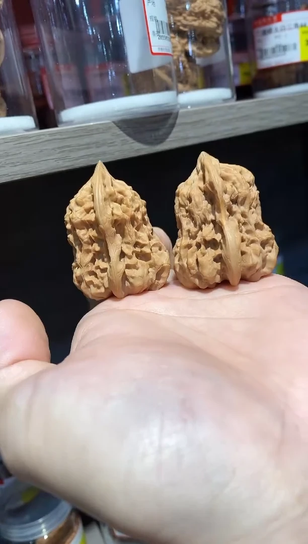 把件文玩核桃官帽葫芦