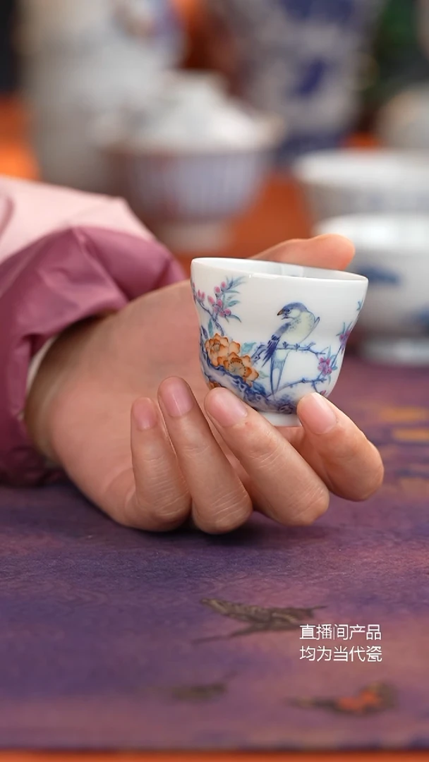 望玉斗彩花鸟葫芦杯