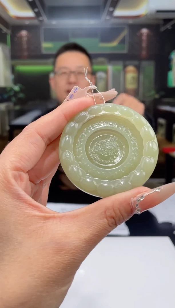 【闪购商品】定制和田玉BOSS阳天然和田玉（拍一发一）