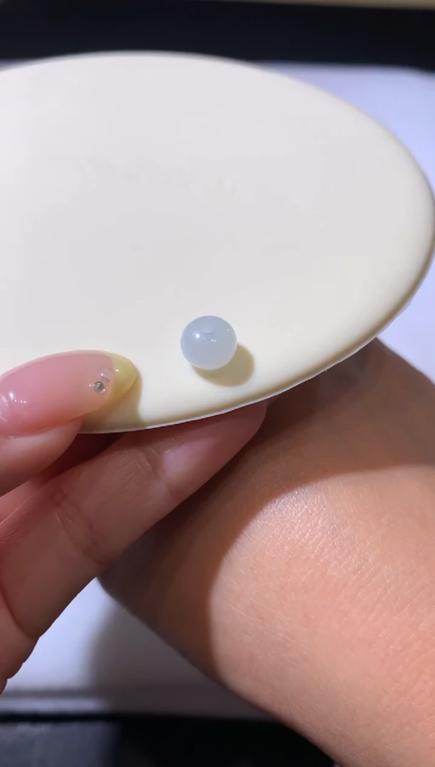 未镶嵌定制翡翠7.9*5.9鼓珠5
