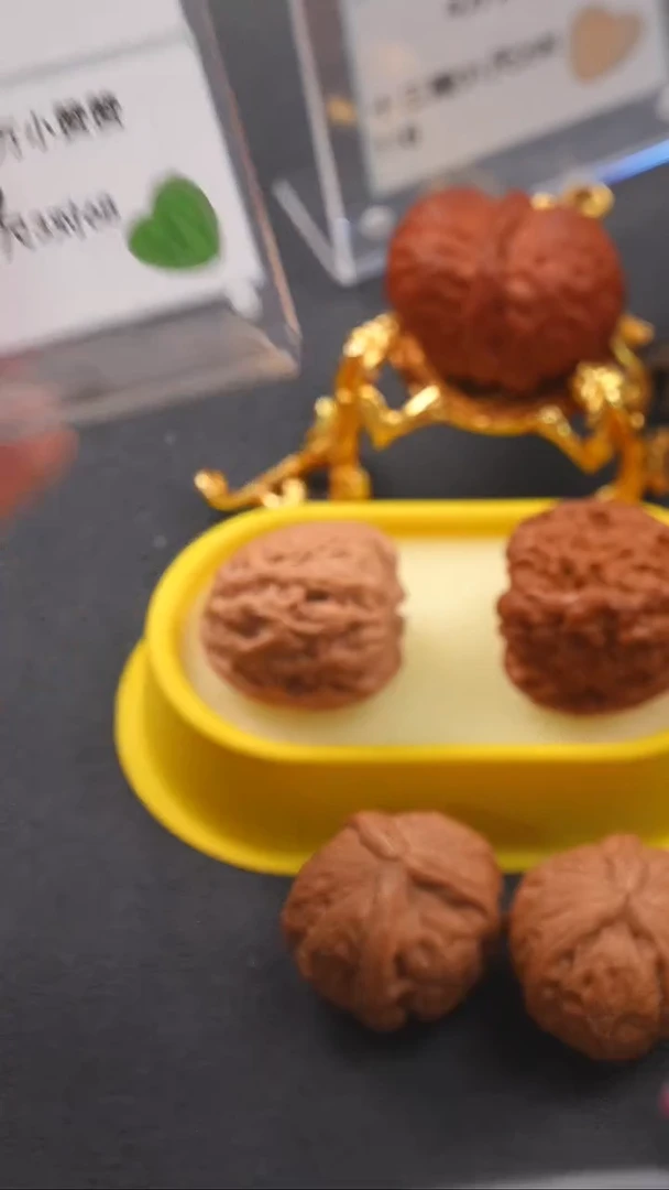 【闪购商品】文玩核桃把件35金蟾蛤蟆头